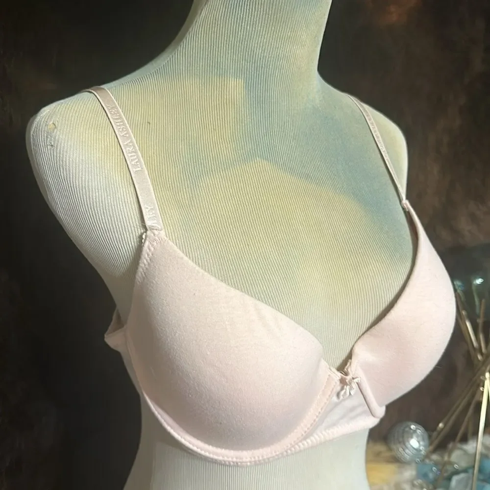 Laura Ashley bra 38C (2800)